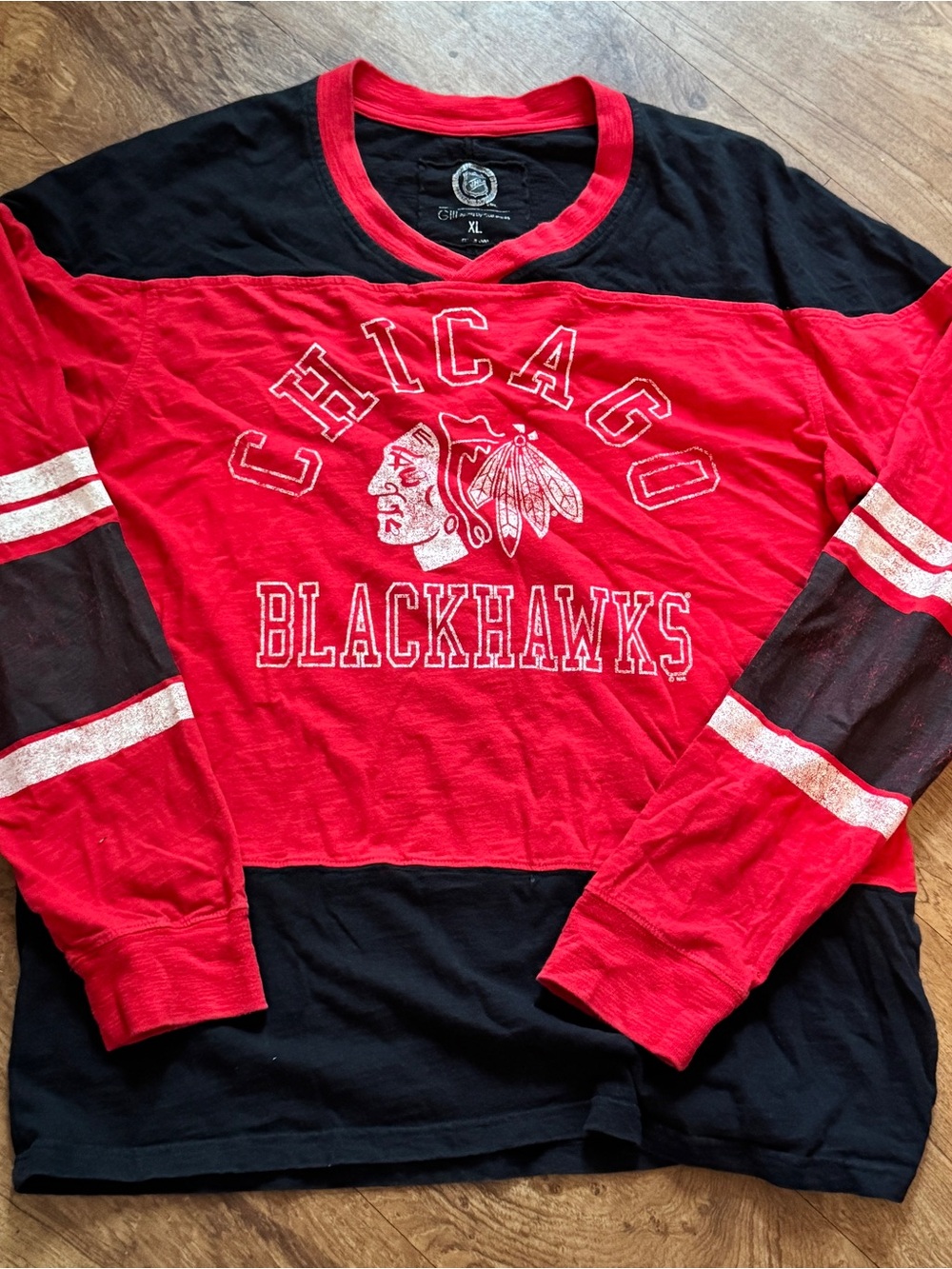 Chicago Blackhawks G-III XL Long Sleeve Shirt NHL Y2K Style Distressed Hockey